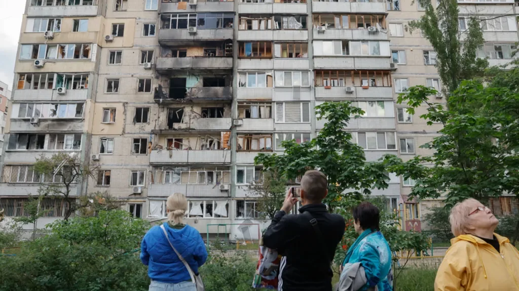 Russia launches major aerial attack on Ukraine capital