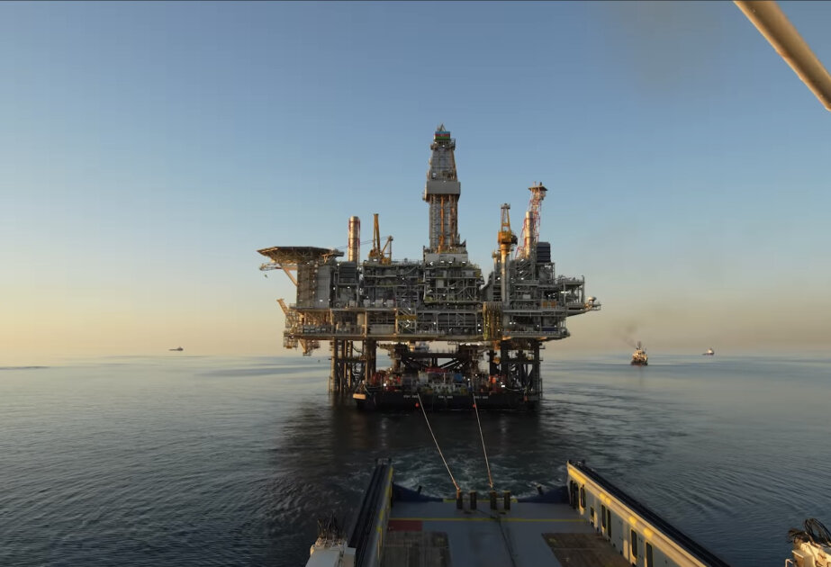 Azerbaijani oil price surpasses $68