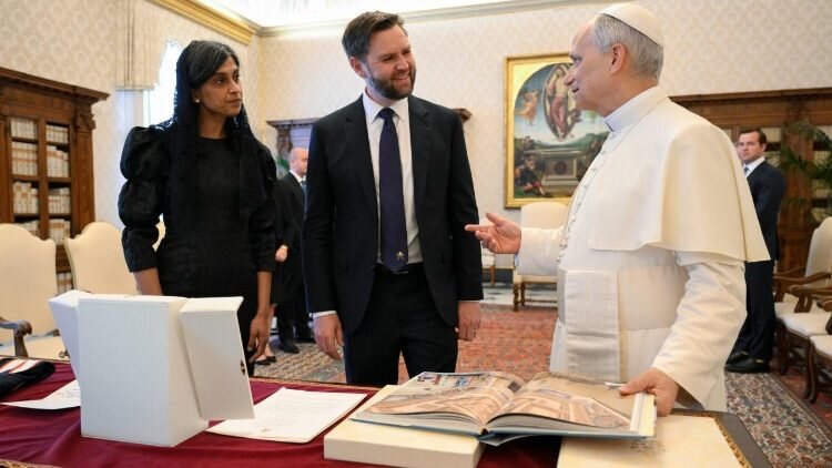 Pope Leo XIV holds Vatican talks with JD Vance