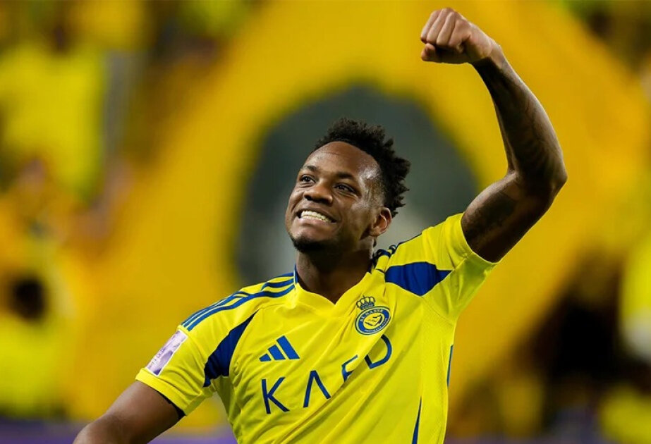 Fenerbahce closes in on Colombian star Jhon Duran, striking deal with Al-Nassr