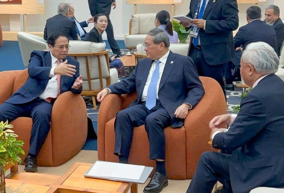 Vietnam, China agree to beef up cooperation in various fields