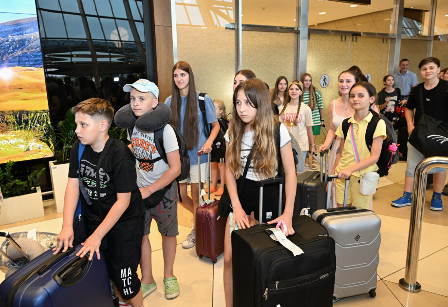 30 more children from Ukraine brought to Azerbaijan for rehabilitation