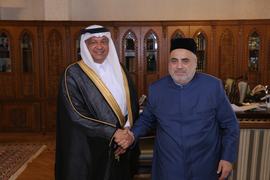 Chairman of Caucasus Muslims Office meets with Ambassador of Saudi Arabia to Azerbaijan