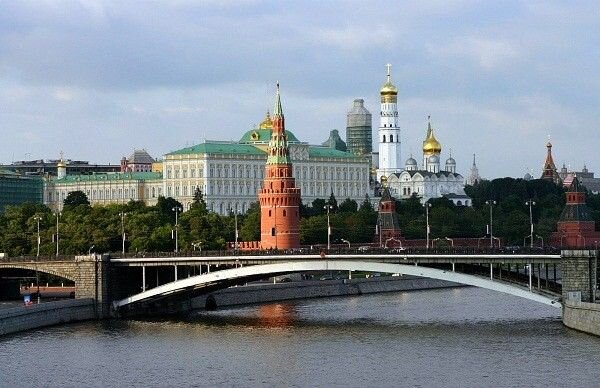 Kremlin: We fully support Baku–Yerevan talks