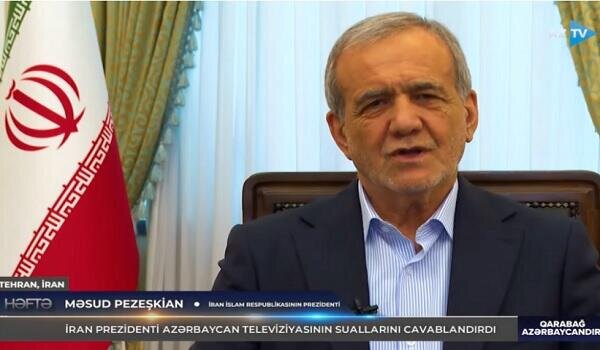 Pezeshkian and Pashinyan hold talks