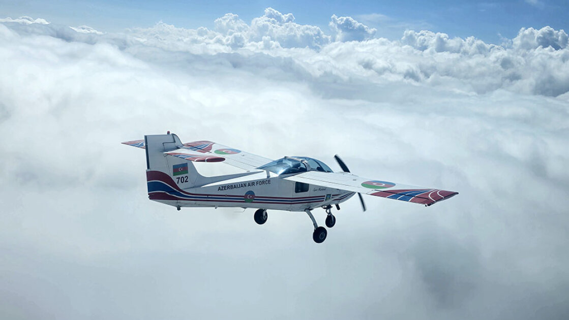 Azerbaijani military pilots conduct training flights