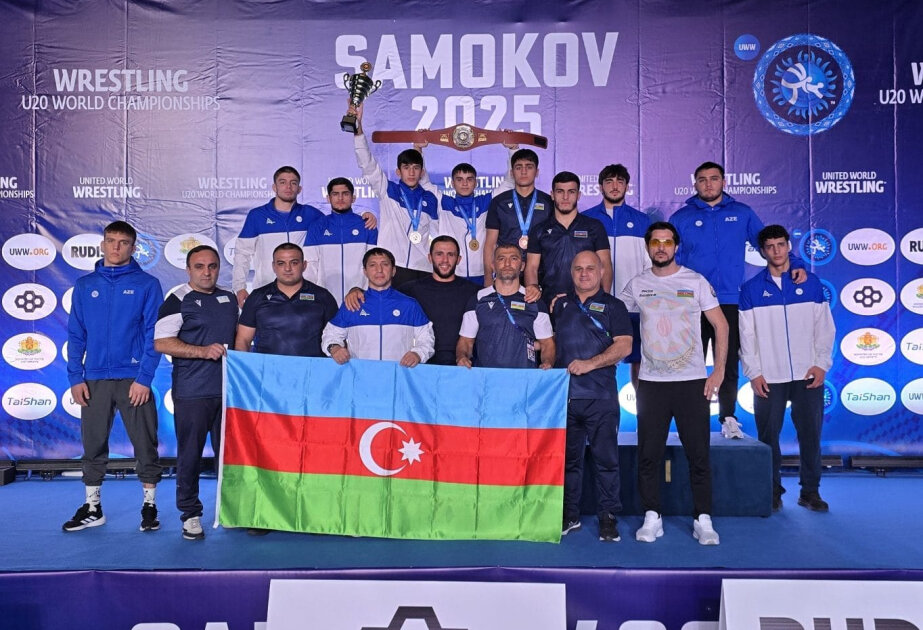 Azerbaijan wrestling team ranks third at U-20 World Championships