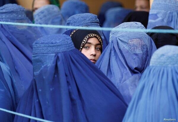 Taliban shuts down Kabul beauty salons en masse