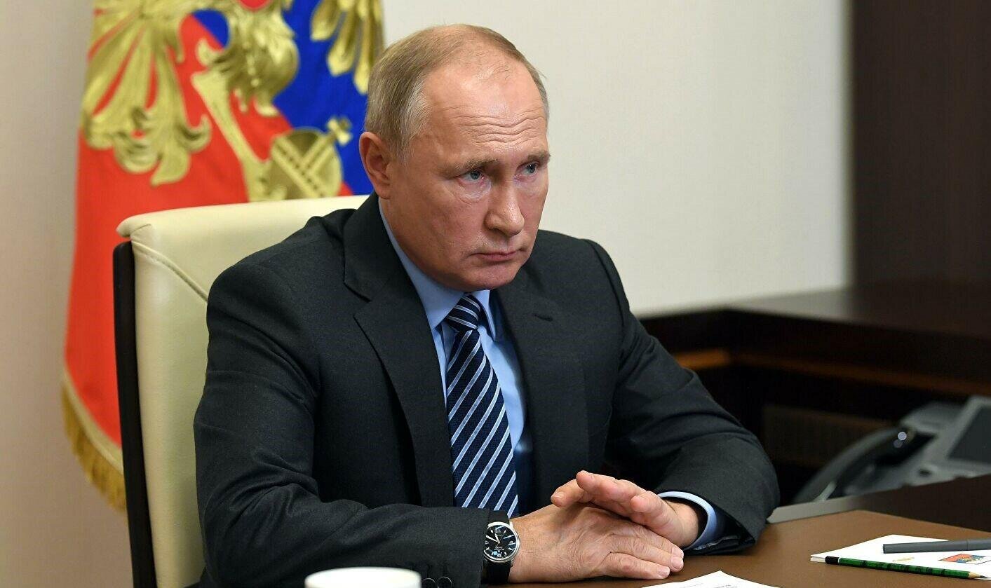 Putin may be playing for time