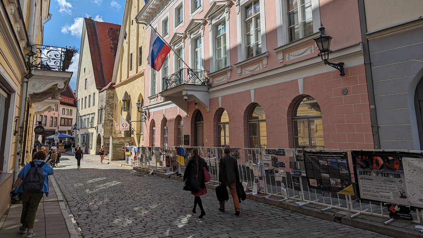 Estonia expels Russian diplomat