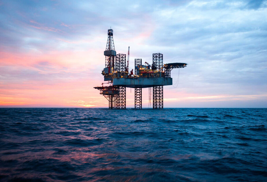 Azerbaijani oil price rises above $69