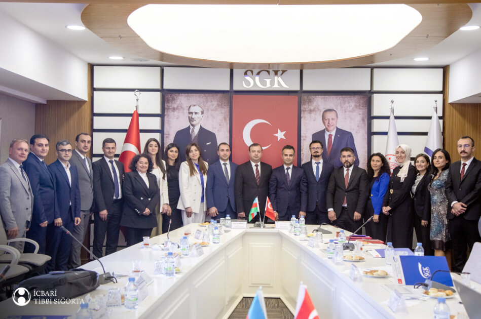 Azerbaijan, Türkiye share experiences in health insurance