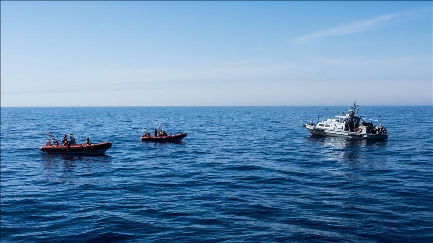 Dozens die after boat hits tree stump in Nigeria