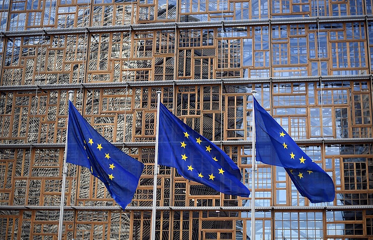 Hungary: EU States secretly buying cheap Russian oil