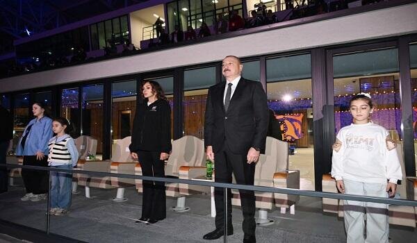 Mehriban Aliyeva honors martyred children at CIS Games - Photo
