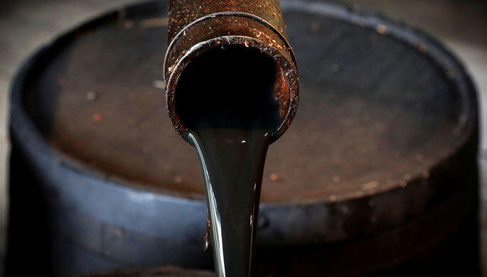 Oil prices fall on global markets