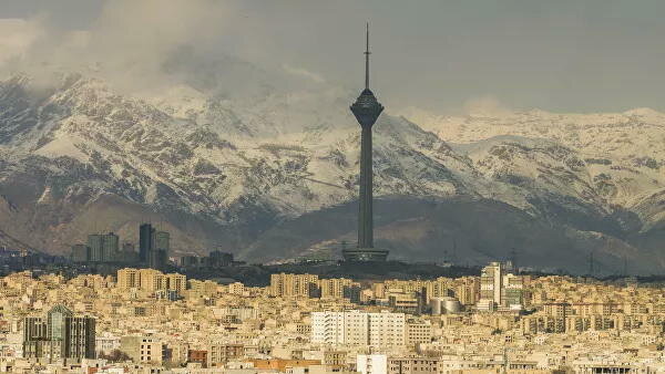 Iranian, Indian security officials hold talk on phone