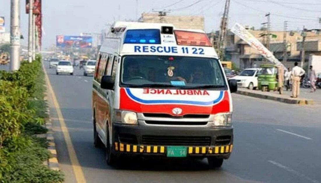 Pakistan: 15 members of the same family killed in road accident