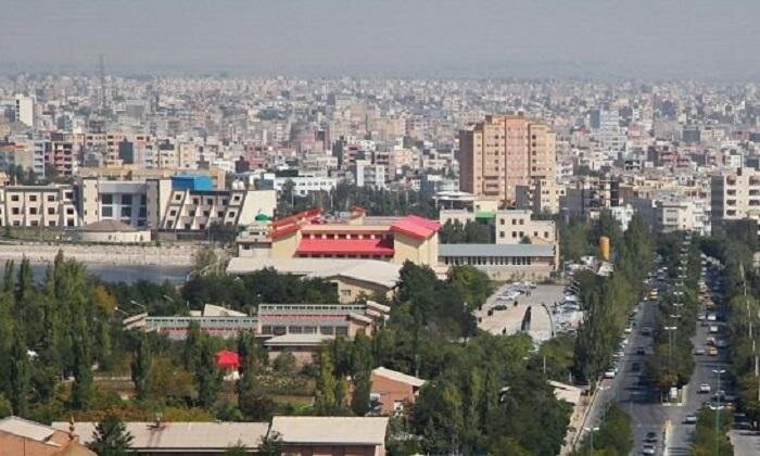 Storm from Lake Urmia causes air pollution in Ardabil
