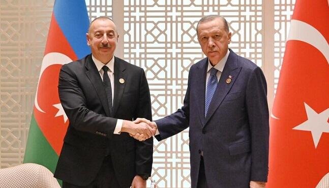 Ilham Aliyev congratulates Turkiye on Republic Day