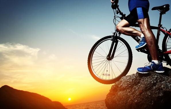 French cyclist freed by Russian court