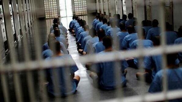 Iran transfers 292 Afghan prisoners to Kabul