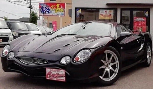 Mitsuoka Orochi put up for sale in Japan - Photo