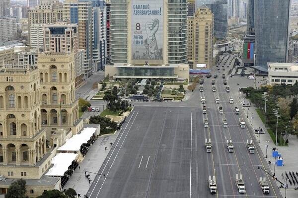 Victory Day military parade held in Baku - Live