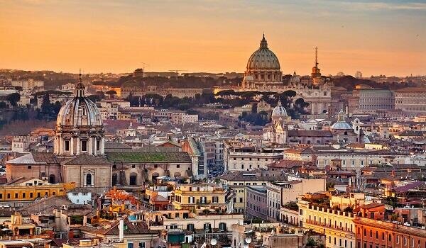 Medieval tower collapses in Rome’s historic center