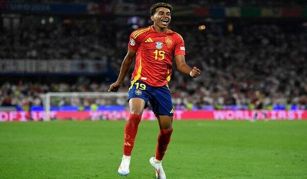 Lamine Yamal dropped from Spain squad due to injury