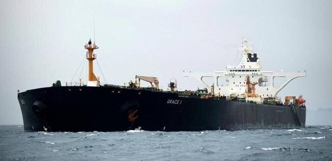 US seizes Russian oil tanker - Photo