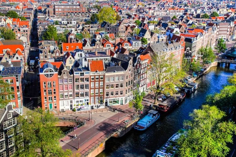 Powerful explosion sparks fire in the Netherlands