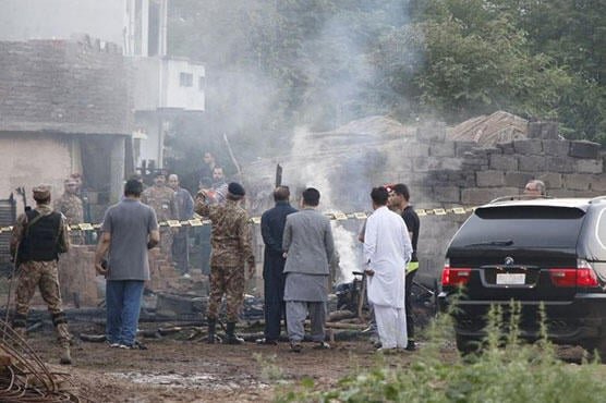 Over 120 killed in militant attacks in Pakistan