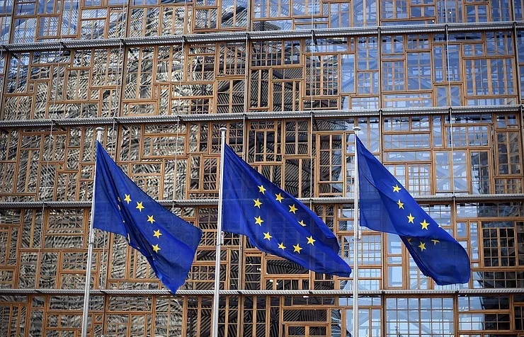 EU to hold first migration talks with Taliban
